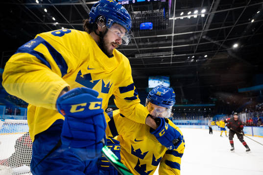 Dennis Everberg and Jacob de la Rose of Sweden in the