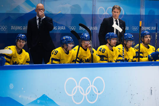 Assistant coach Markus Åkerblom and head coach Johan