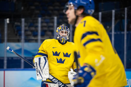 Goaltender Lars Johansson of Sweden in the men’s ice