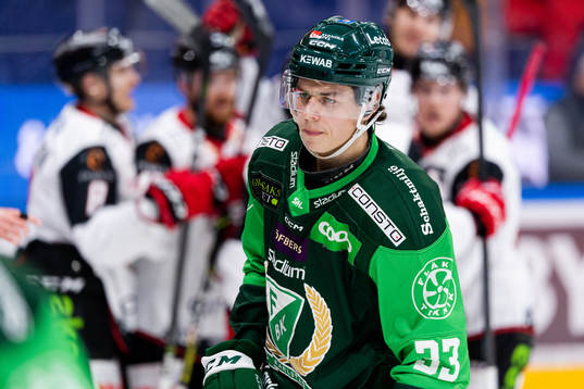 Färjestads Albert Johansson deppar