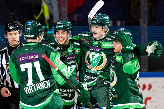 Färjestads Michael Lindqvist, Lucas Forsell och Marcus
