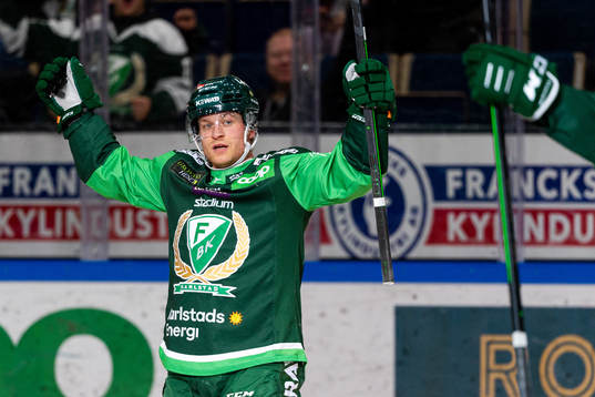 Färjestads Marcus Nilsson jublar