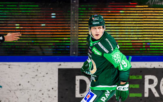 Färjestads Patrik Lundh jublar