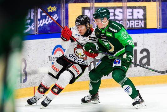Malmö Redhawks Marcus Sylvegård och Färjestads Mattias