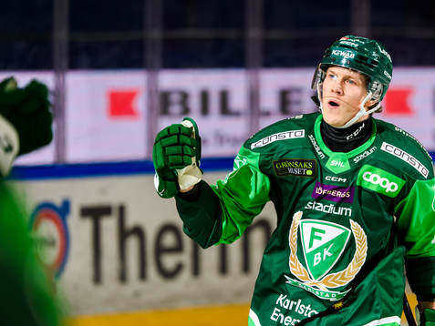 Färjestads Patrik Lundh jublar