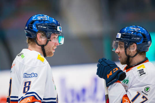 Växjös Ludvig Claesson och Emil Forslund deppar