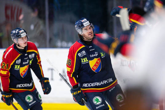 Djurgårdens Eric Gelinas jublar