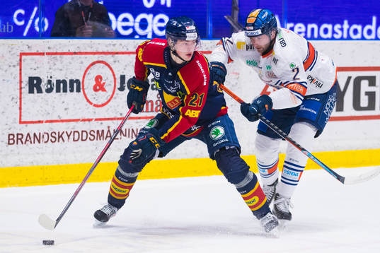 Djurgårdens Filip Cederqvist och Växjös Hardy Häman