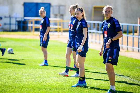 Kosovare Asllani