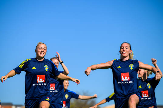 Hanna Bennison and Julia Roddar