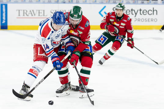 Oskarshamns Mikkel Øby-Olsen och Frölundas Patrik Carlsson