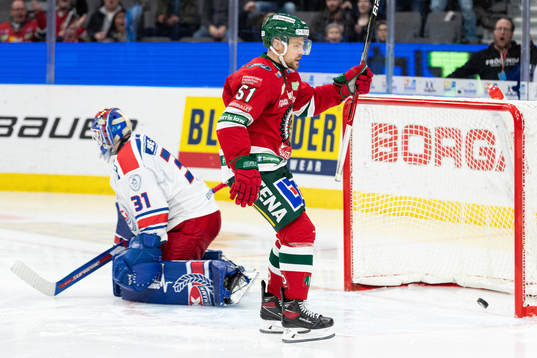 Frölundas Mats Rosseli Olsen jublar