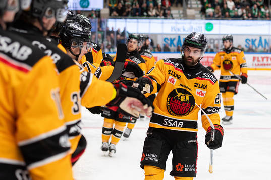 Luleås Jack Connolly jublar