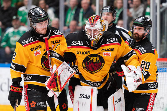 Luleås målvakt Jesper Wallstedt lämnar isen