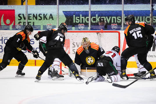 Brynäs målvakt Veini Vehviläinen