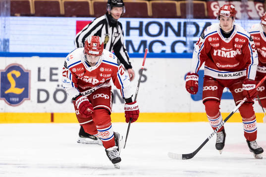 Timrås Joey LaLeggia jublar