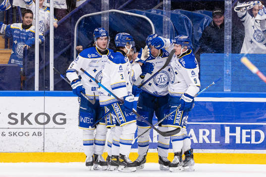 Leksands spelare jublar