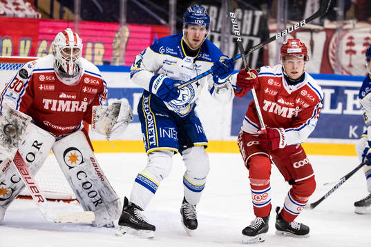 Timrås målvakt Jacob Johansson och Leksands Carter Ashton