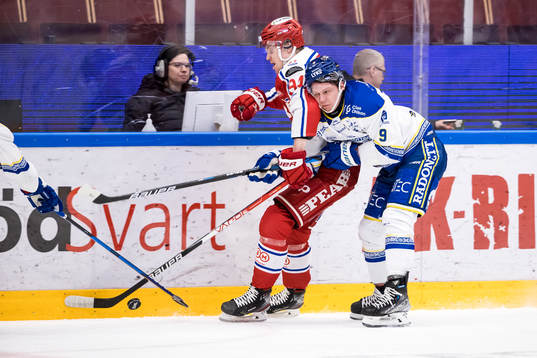 Timrås Sebastian Hartmann och Leksands Patrik Zackrisson