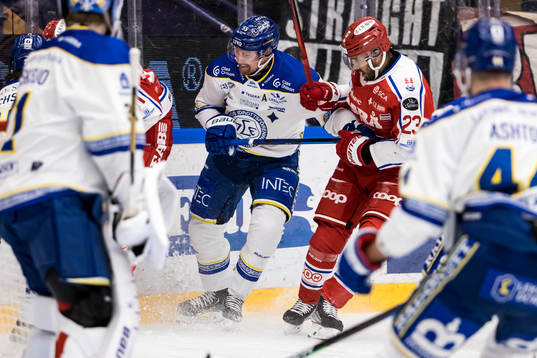 Leksands Jonas Ahnelöv och Timrås Jeremy Boyce-Rotevall