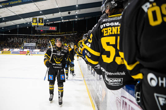 Västerås William Wikman jublar