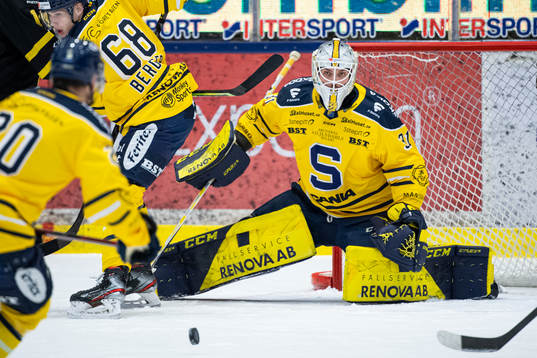 Södertäljes målvakt Nikita Tolopilo