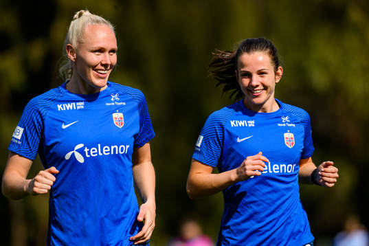 Maria Thorisdottir and Tuva Hansen