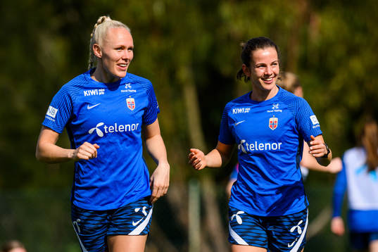 Maria Thorisdottir and Tuva Hansen