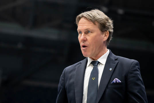 Head coach Johan Garpenlöv of Sweden in the men’s ice
