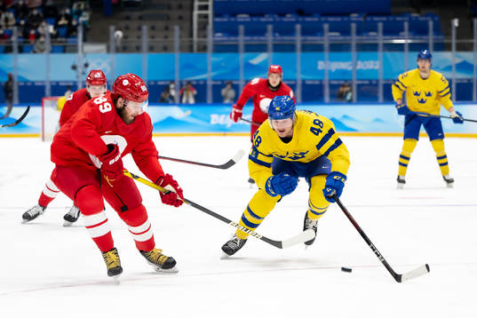 Nikita Nesterov of Russia and Carl Klingberg of Sweden in