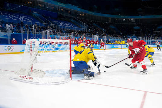 Anton Slepyshev of Russia scores 1-0 behind goaltender Lars