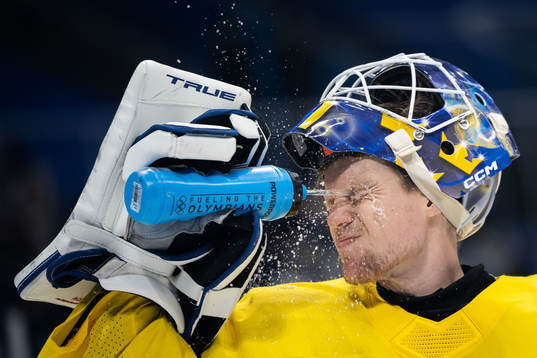 Goaltender Lars Johansson of Sweden in the men’s ice
