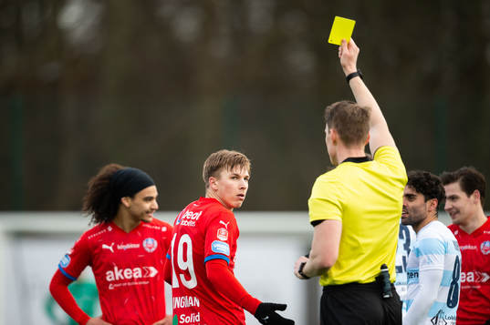 Helsingborgs Lucas Lingman får varning