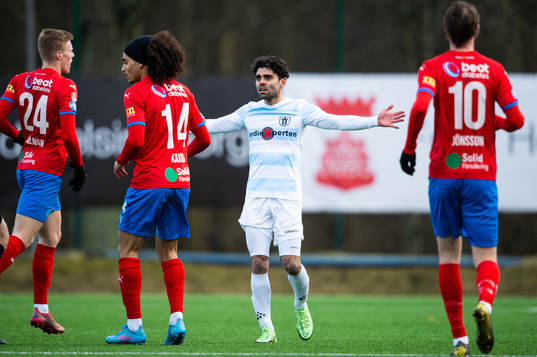 Helsingørs Daniel Norouzi agerar