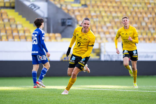 Elfsborgs André Ibsen Rømer jublar