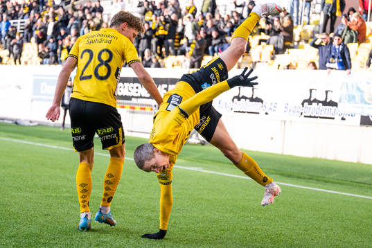 Elfsborgs André Ibsen Rømer jublar