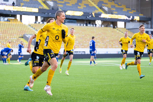 Elfsborgs André Ibsen Rømer jublar