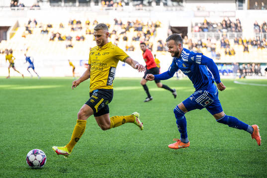 Elfsborgs Simon Strand och Sundsvalls Robert Lundström