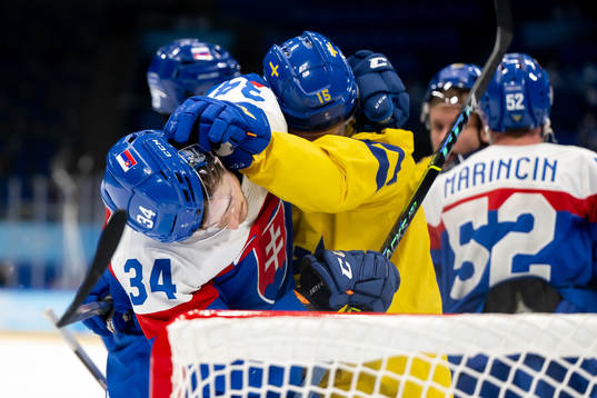 Peter Cehlarik of Slovakia against Gustav Rydahl of Sweden