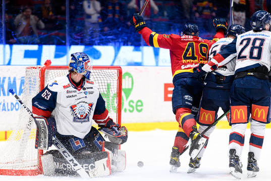 Djurgårdens Rhett Rakhshani jublar
