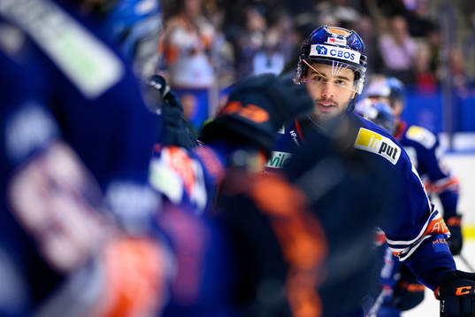 Växjös Hardy Häman Aktell jublar