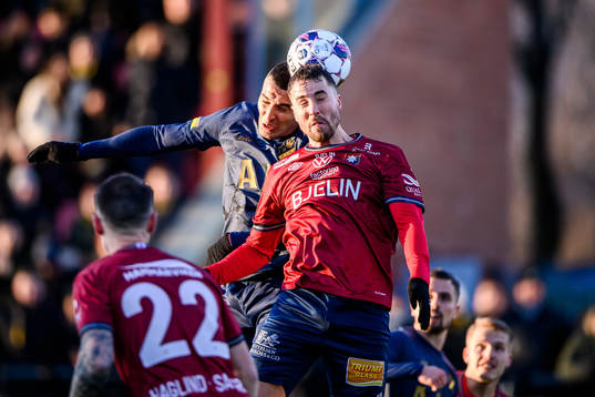 s Nabil Bahoui och Örgrytes Jonathan Azulay