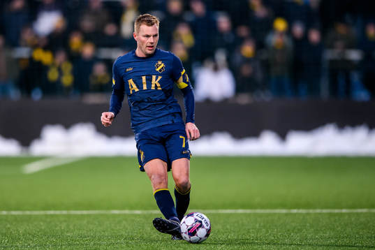 s Sebastian Larsson
