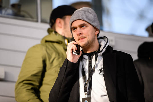 s sportchef Henrik Jurelius