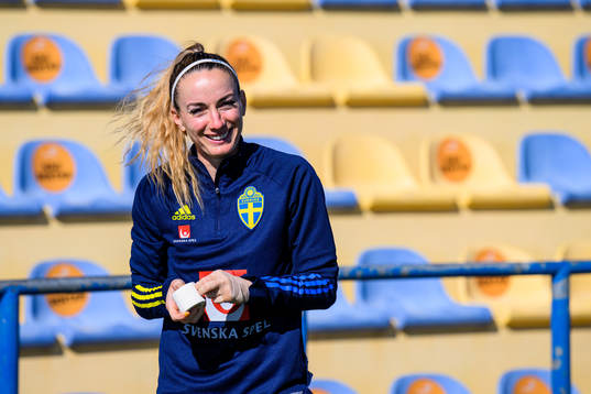 Kosovare Asllani