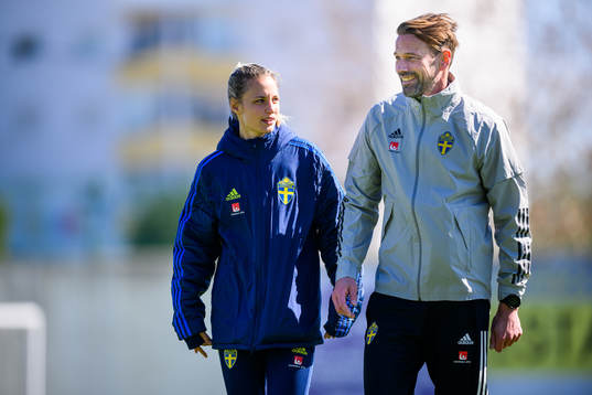Nathalie Björn and Magnus Andersson, team manager