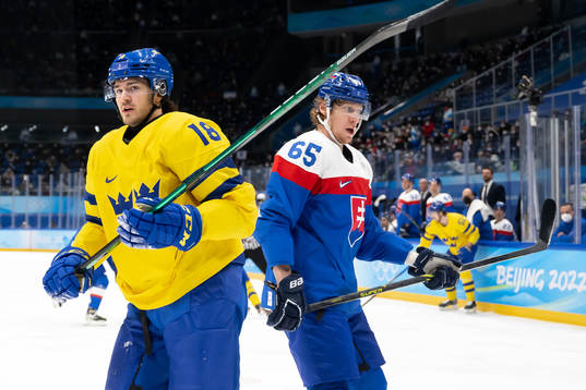 Dennis Everberg of Sweden and Michal Cajkovsky of Slovakia