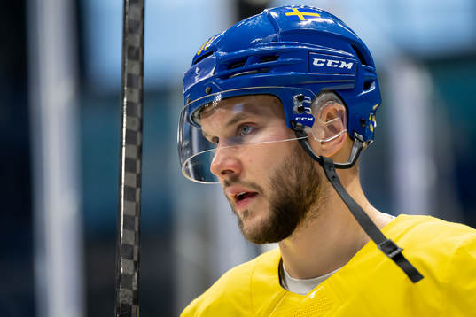 Theodor Lennström of Sweden looks dejected