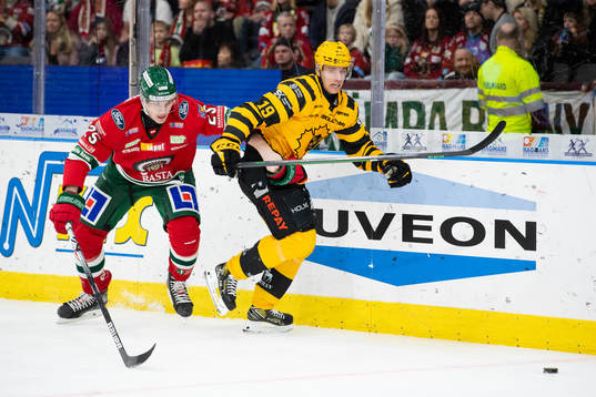 Frölundas Elmer Söderblom och Skellefteås Filip Roos