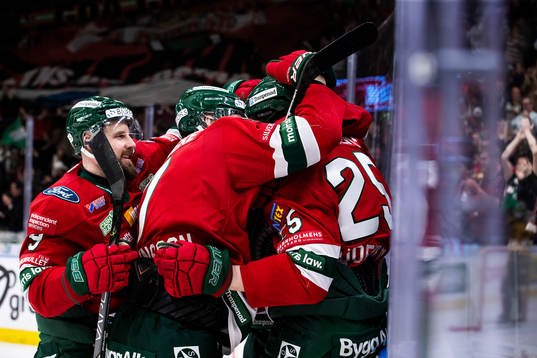 Frölundas Elmer Söderblom jublar
